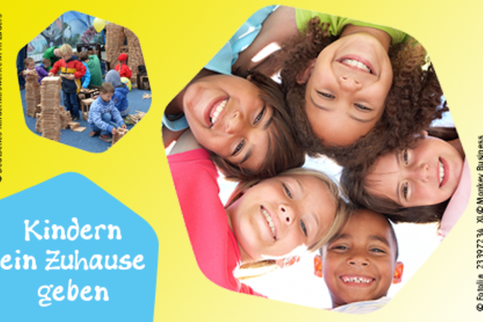 Lachende Kindergesichter