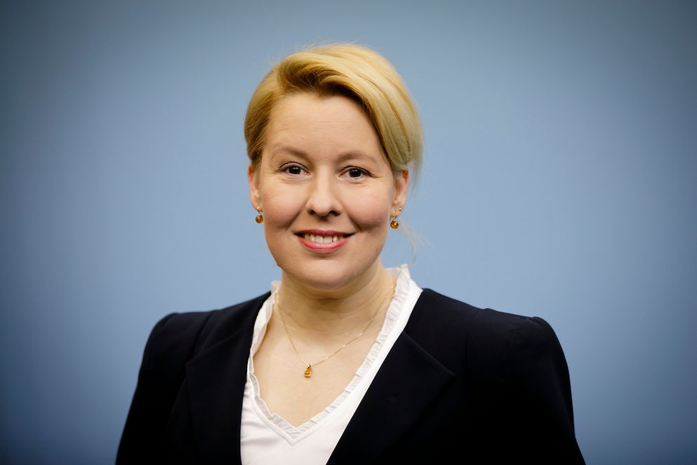 Pressefoto der Ministerin