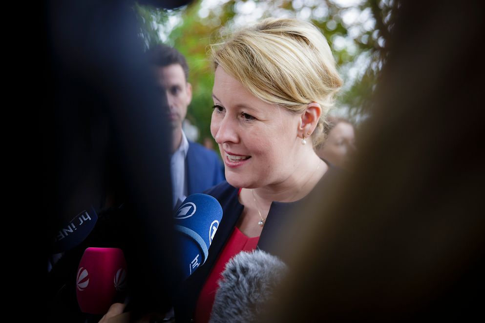 Das Bild zeigt Dr. Franziska Giffey