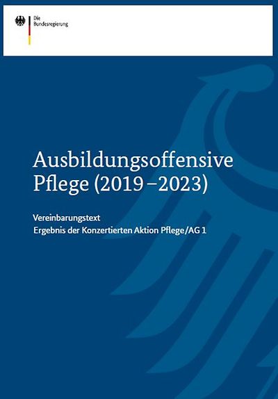  Titelseite der Broschüre Ausbildungsoffensive Pflege 2019-2023