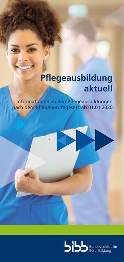 Titelseite Flyer Pflegeausbildung aktuell