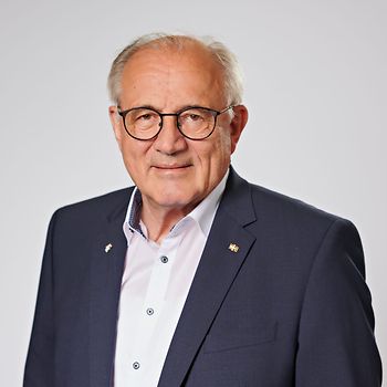 Porträt Heinz Hilgers