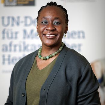 Porträt Prof. Dr. Maisha M. Auma