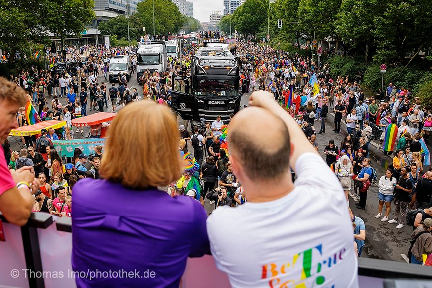 Das Bundesfamilienministerium auf dem Christopher Street Day