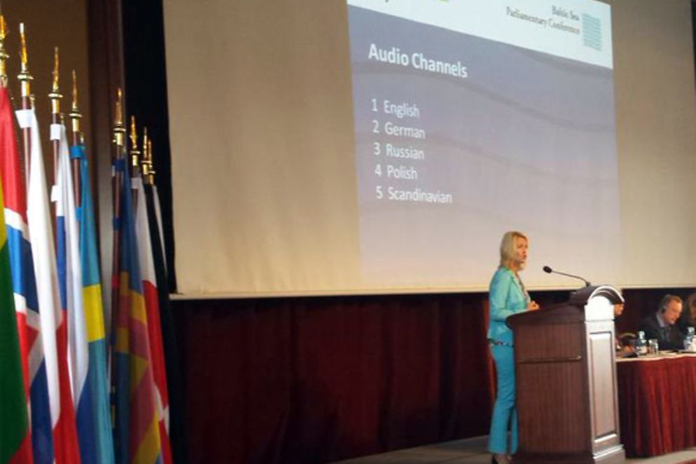 Manuela Schwesig hält eine Rede auf der Konferenz der Ostseeparlamentarier in Rostock