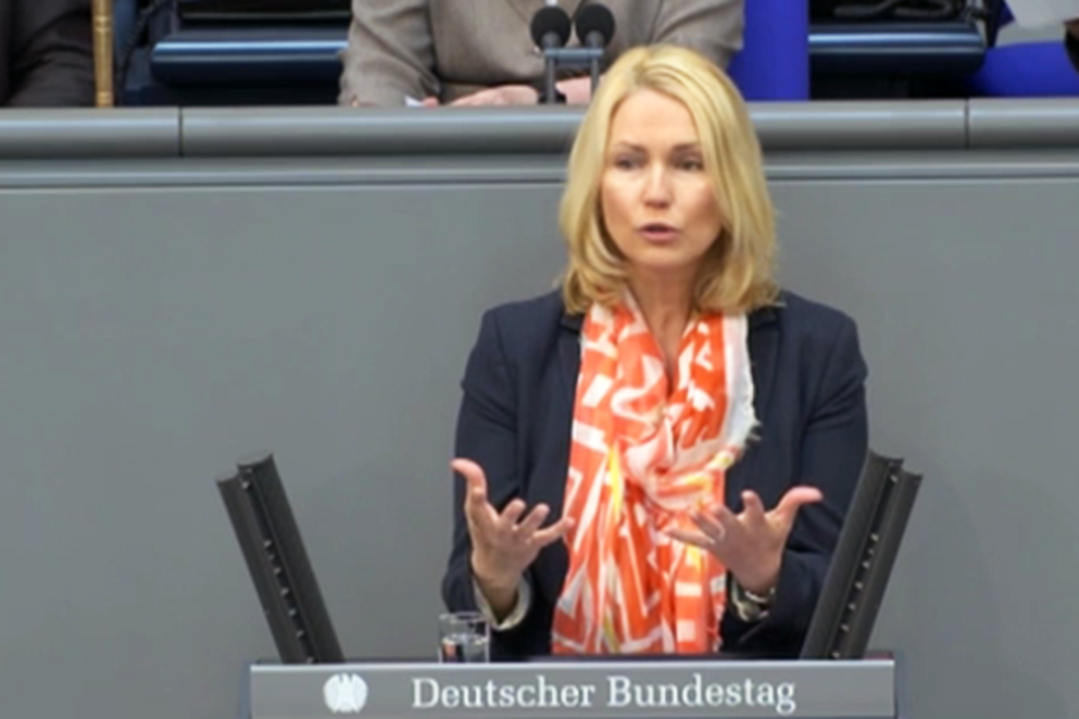 Manuela Schwesig spricht im Bundestag zum Prostituiertenschutzgesetz