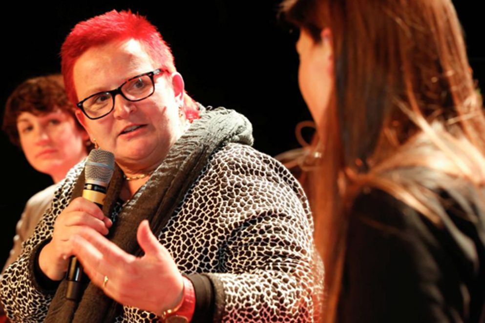 Elke Ferner im Gespräch mit Dr. Stevie Meriel Schmiedel, Gründerin von Pinkstinks