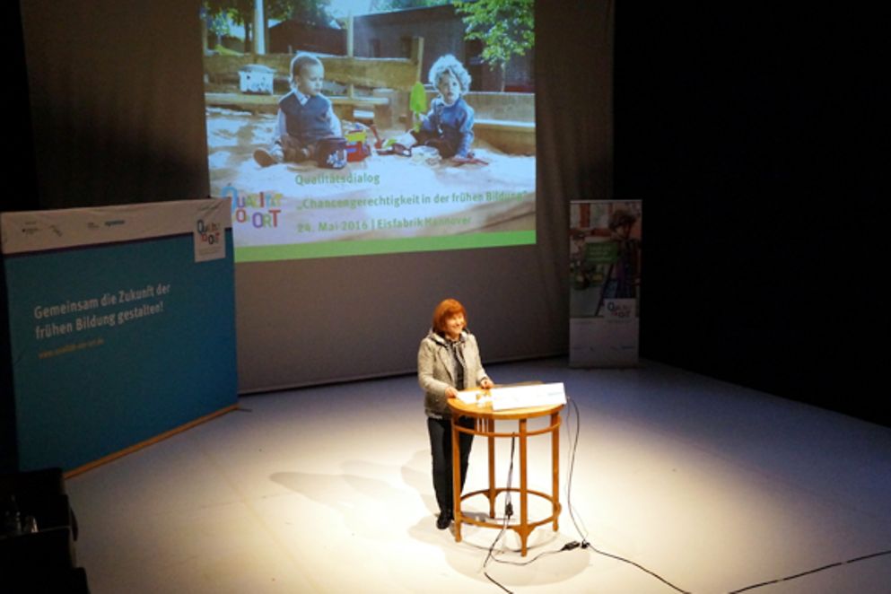 Caren Marks während ihrer Rede in Hannover
