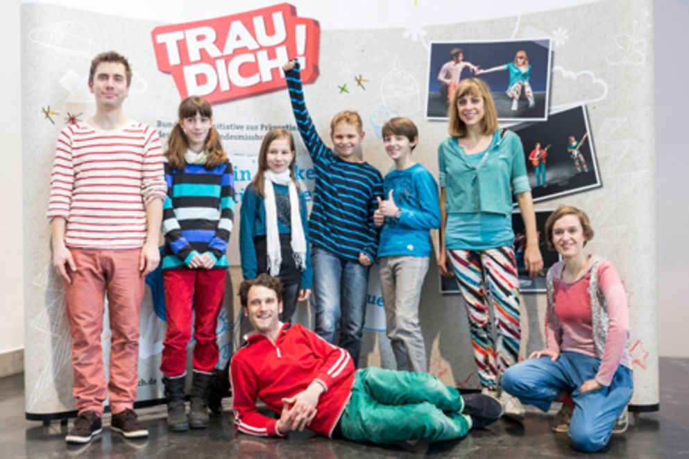 Gruppenbild der Theatergruppe der Initiative "Trau Dich", Bildnachweis: Jörn Haufe