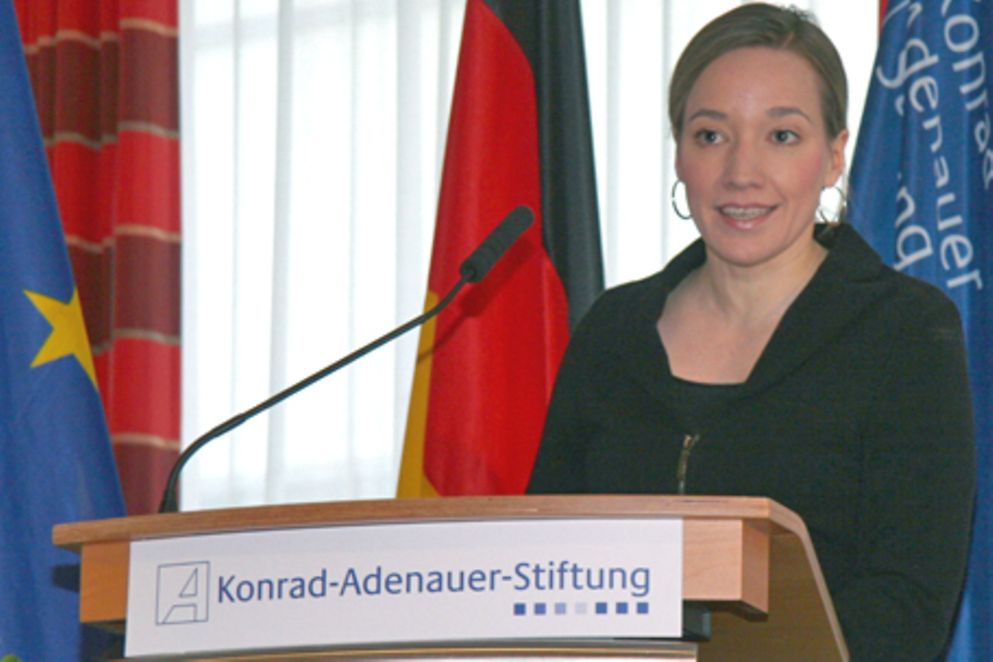 Bundesfamilienministerin Kristina Schröder während der Tagung der Konrad-Adenauer-Stiftung. Bildquelle: KAS