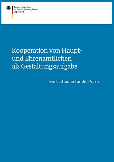 Cover der Broschüre "Kooperation von Haupt- und Ehrenamtlichen als Gestaltungsaufgabe"