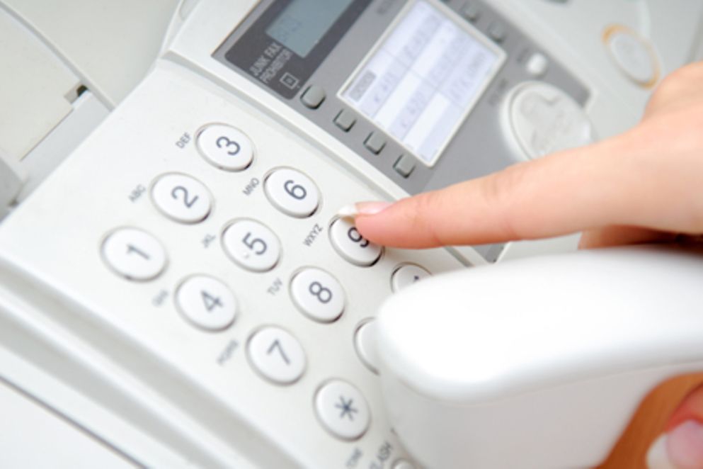 Festnetztelefon; Quelle: iStockphoto.com/Valua Vitaly